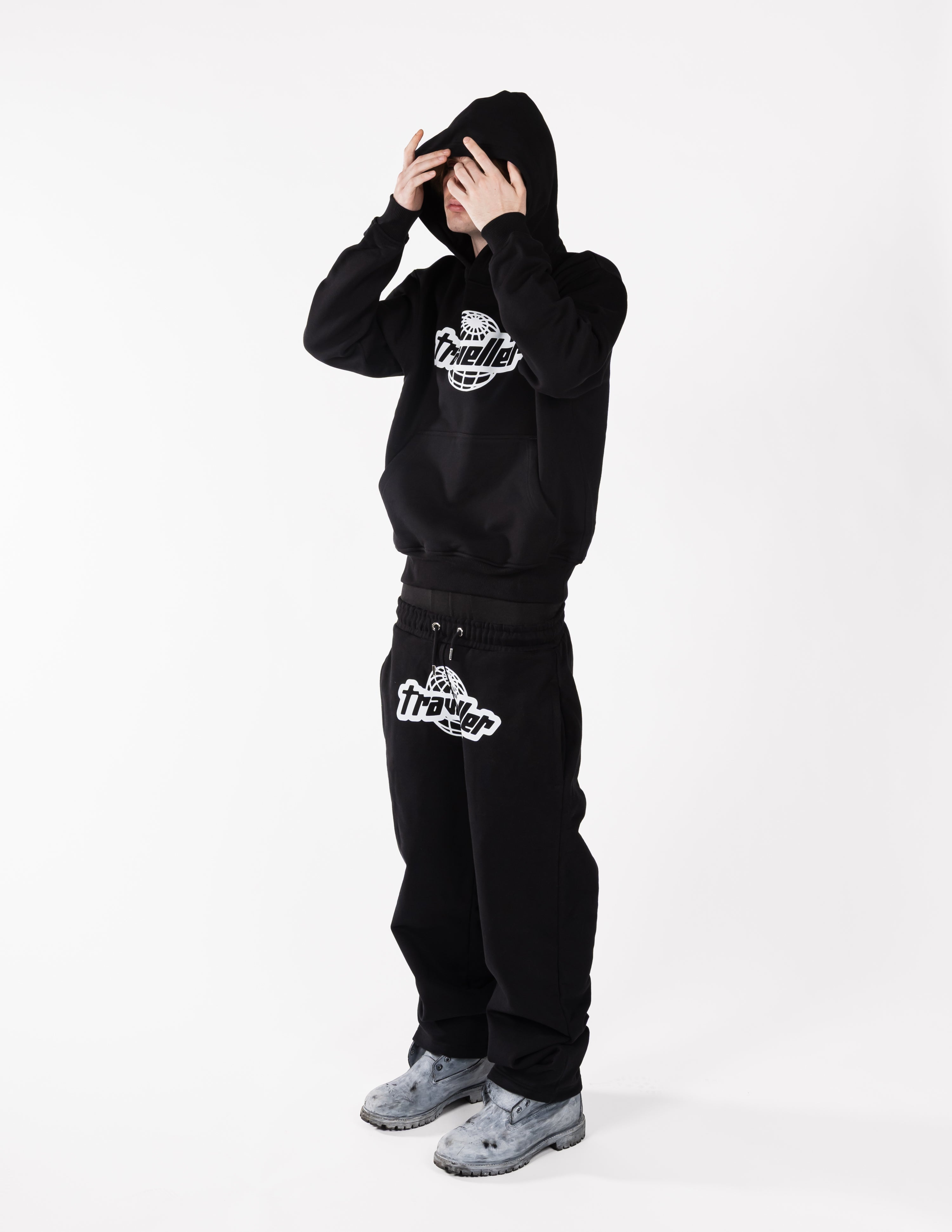 Traveller Hoodie Black