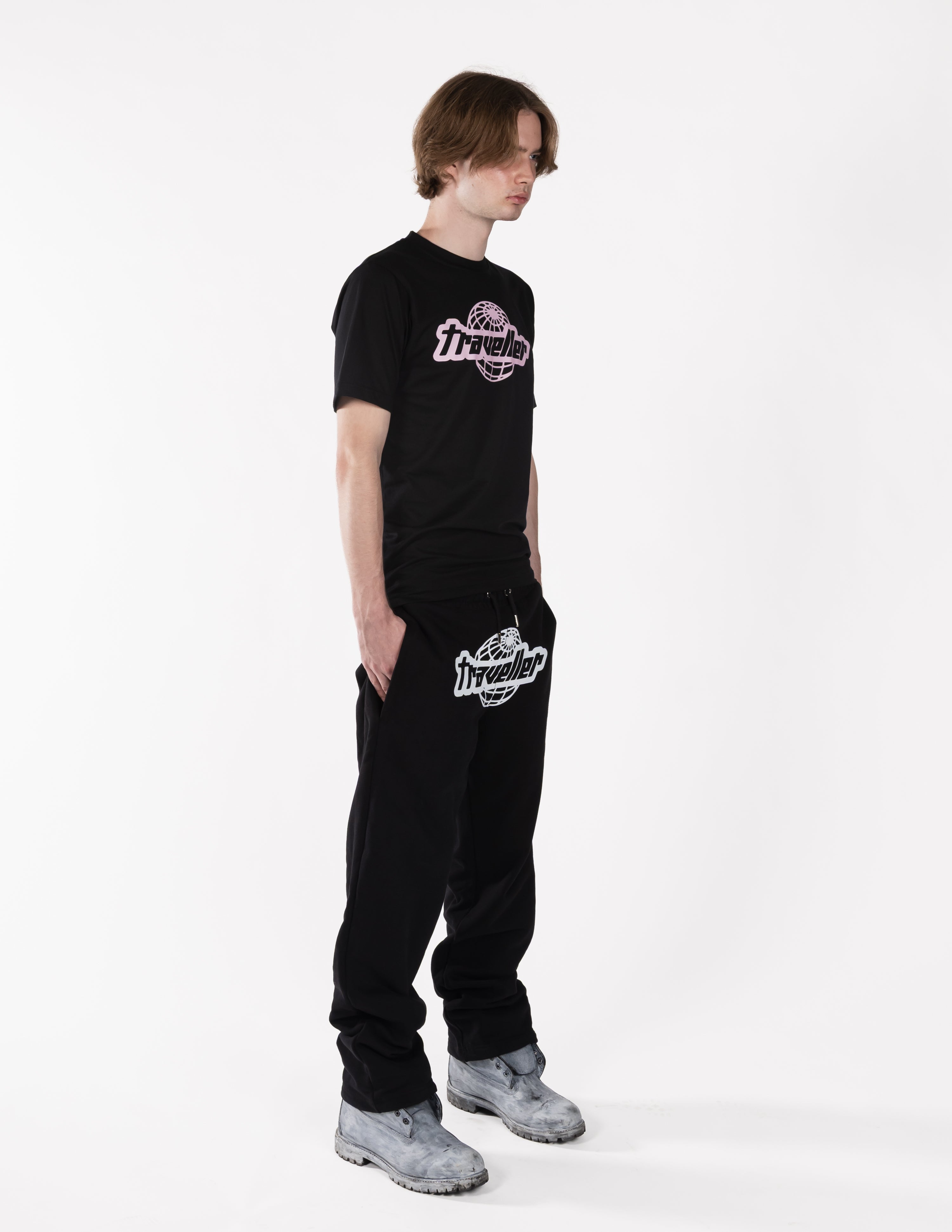 TRAVELLER LOGO T-SHIRT PINK